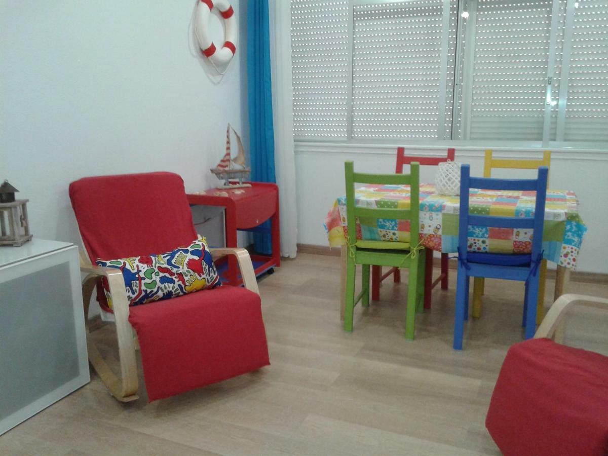 Gui Beach House Armacao de Pera Bagian luar foto