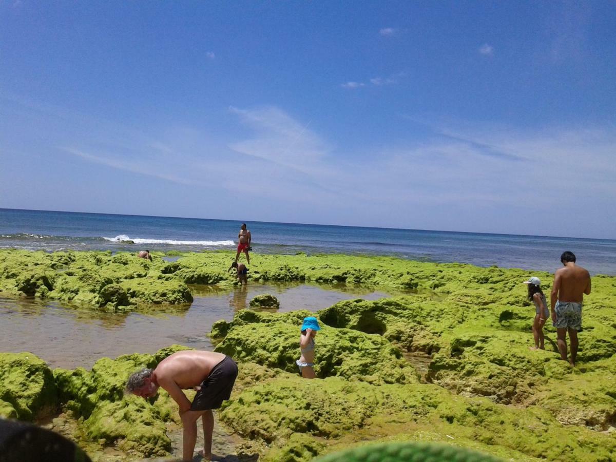 Gui Beach House Armacao de Pera Bagian luar foto