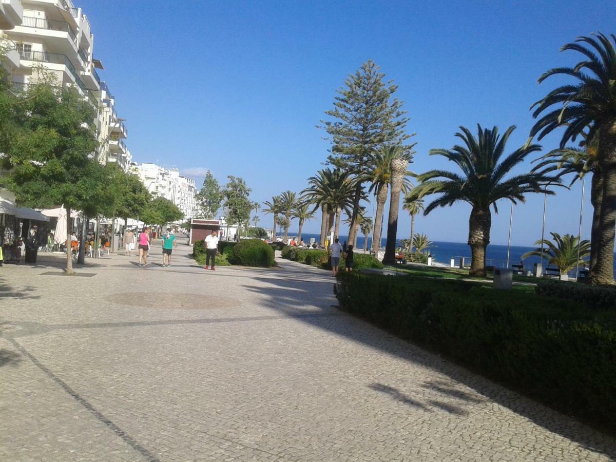 Gui Beach House Armacao de Pera Bagian luar foto