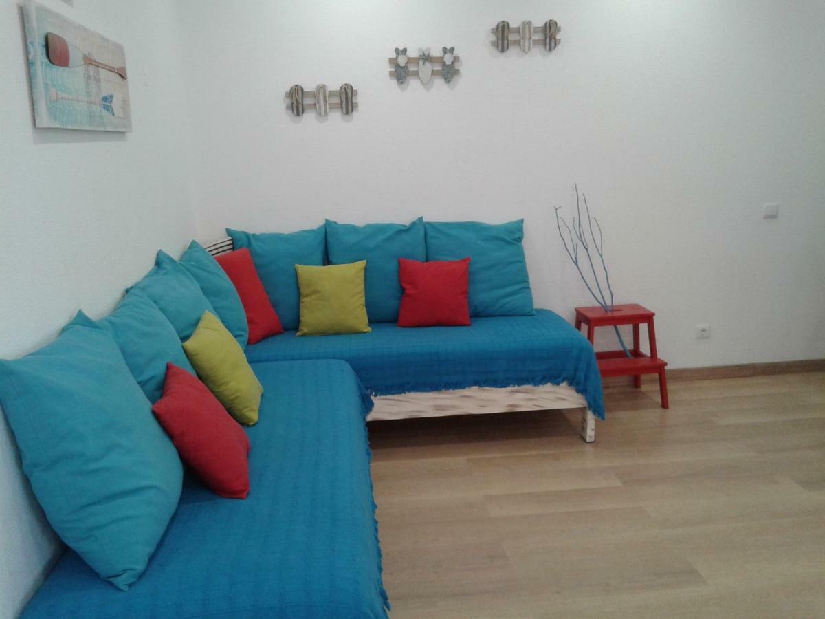 Gui Beach House Armacao de Pera Bagian luar foto